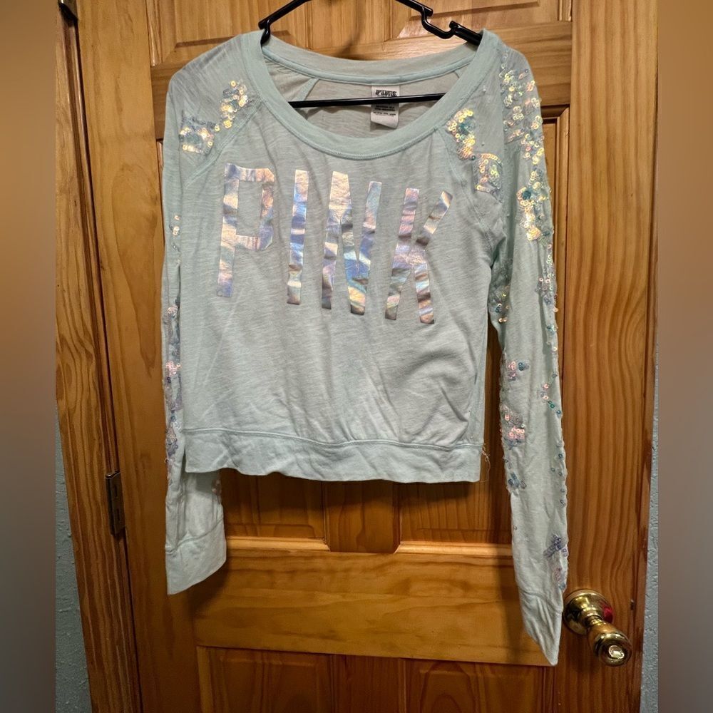 PINK crop seafoam colored size M sequin embellished top